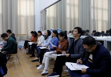 夯实教学功底，展示教师风采——我校开展文化教师教学风采展示活动