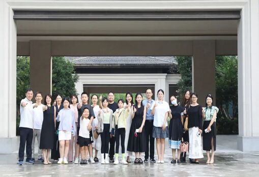 家校共建“最美附中”，开放办学跨越发展