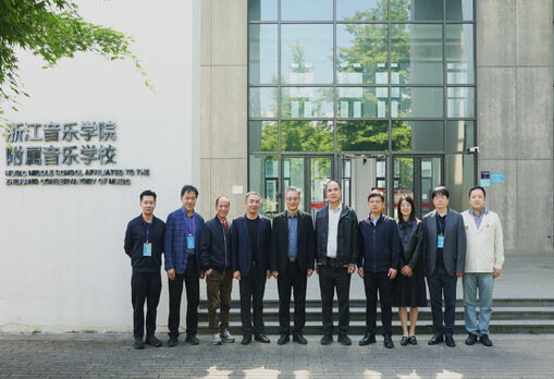 严把人才选拔&ldquo;入口关&rdquo;：校领导一行深入附中招生复试现场